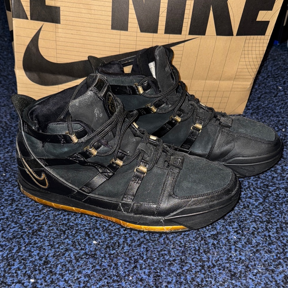 Nike Lebron 3 Metallic Gold